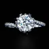 Anillo de Plata de Ley S925 con Diamante para Mujer, Moderno y Versátil, Brazo Retorcido Incrustado de Diamantes, Anillo de Seis Garras con Moissanita de 2 Quilates