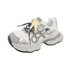 Zapatos nuevos de estilo coreano para papá, superventas transfronterizos para mujer, zapatillas deportivas de malla para estudiantes de verano, zapatillas casuales, zapatos de suela gruesa