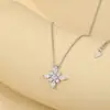 Colar com Pingente Estrela Cintilante em Prata Esterlina 925 com Cruz Incrustada de Diamantes de Alta Qualidade e Design de Trevo de Quatro Folhas, Acessório de Luxo Leve para Mulheres