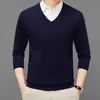 Nuevo Suéter de Punto para Hombre Otoño e Invierno Cuello en V Manga Larga Suéter Básico de Punto Cálido Casual Ropa Interior Suéter de Color Sólido Tendencia