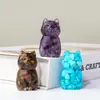 Figura de gato de resina de cristal natural con fragmentos de cristal, linda decoración de escritorio para el hogar, figura pequeña al por mayor
