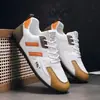 Zapatillas deportivas de entrenamiento alemanas para hombre 2026 hechas a medida, planas, ligeras, de malla transpirable, casuales, cómodas, versátiles y modernas