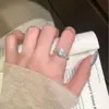 Anillo Trenzado Dorado Auténtico Chapado Pequeño Libro Rojo Popular Seis Garras con Diamantes para Mujer Temperamento de Lujo Ligero Versátil Dropshipping