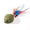 Juguete dispensador natural de hierba gatera con hierba gatera, plumas y cascabeles, palo teaser para gatos para autoentretenimiento y molienda de dientes