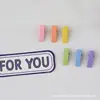 Celebración de Internet Clip Pequeño de 2 cm DIY Muñeco de Mascota Casero Pasador Pinza de Pato Pinza Lateral para Niños Pinza Rota Macarrón