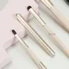 Kit Personalizado com 4 Pincéis de Maquiagem, Pincéis de Maquiagem com Cerdas Macias, Pincéis Redondos para Corretivo, Pincéis de Esfumar Que Não Absorvem o Produto e Esfumam Naturalmente com Facilidade