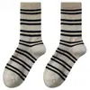 Calcetines Rayados Versátiles para Mujer, Calcetines Gruesos Cálidos de Media Pantorrilla para Otoño e Invierno, Calcetines Deportivos Versátiles de Estilo Japonés para Uso al Aire Libre, Calcetines Largos Holgados