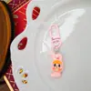 Fivela Colorida J32 Chaveiro Bebê Chorando Brilhante Sapatos de Desenho Animado Fofos Menina Roupas Mochila de Menina Pingente Joia Capa de Celular