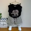 Conjunto de Verano para Bebé Niño 2026 Nuevo Chaleco Ropa sin Mangas para Niños Pantalones Cortos a Rayas Conjunto de Dos Piezas Ropa de Verano para Niños