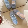 Zapatos de mujer estilo coreano para aumentar la altura, nuevo modelo primavera-verano 2026, adecuados para combinar con faldas, zapatos Mary Jane, delicados zapatos de ballet para la noche
