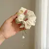 Elástico de Cabelo Flor de Lírio do Vale com Pingentes, Scrunchie Floral, Elástico de Cabelo para Meninas, Acessório de Cabelo
