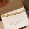 Pulsera Simple de Gota de Agua con Circonita de Colores para Mujer, Pulsera de Moda de Alta Gama y Elegante, Joyería de Mano Versátil Estilo Palacio Retro para Mujer