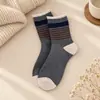 Meias Listradas para Mulheres, Meias de Cano Médio, Meias de Algodão para Primavera e Outono, Meias de Algodão com Borda Enrolada, Meias Slouch Color Block Estilo Japonês Retro para Outono e Inverno