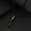 Colar Mobius de Aço Inoxidável Polido com Logotipo Gravado a Laser, Colar Barra Torcida de Aço Titânio, Estilo Minimalista Unissex
