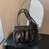 Bolso cubo de alta gama de gran capacidad para mujer, nuevo bolso de hombro de moda 2026 para ir al trabajo, bolso de mano tipo tote de estilo relajado