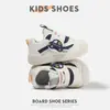 Estilo Novo Primavera e Outono 2026 Calçados Macios para Bebê para Caminhar 0-3 Anos Meninos Sapatos Casuais Tênis da Moda para Meninas