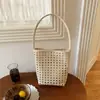 Bolso de Hombro Cruzado Nuevo Estilo Francés de Nicho Tejido Hueco, Bolso Cubo Casual de Gran Capacidad, Bolso de Axila Estilo Coreano