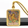 Tangka Pintado a Mano en Oro Caja de Tangka de Acero de Titanio Buda Guardián Ocho Budas de Nacimiento Colgante Budista Estilo Étnico Collar de Tangka Portátil