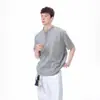 2026 Novo Estilo Manga Curta Retrô Americano Cleanfit Gola Henley Seda Gelada Manga Curta Camisa Polo T-Shirt para Homens Temporada de Verão