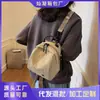 Bolsa Transversal Pequena Portátil Simples e Estilosa Estilo Japonês Casual Atacado Transfronteiriço Mochila Versátil de Nylon para Viagem Moda para Mulheres