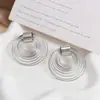 Pendientes de Aro Metálicos Retro Europeos y Americanos Exagerados para Mujer, Pendientes Únicos y Hermosos, Pendientes, Estilo Genial Nuevos Pendientes 2025