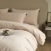 Juego de ropa de cama de cuatro piezas de algodón cepillado de color sólido estilo minimalista, funda de edredón de algodón puro, sábana, juego de ropa de cama de tres piezas para dormitorio