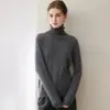 Modelo nuevo de otoño e invierno de punto plano de doce agujas, 100% cachemira pura, camiseta de punto básica para mujer, corte holgado, adelgazante, cuello alto, capa interior