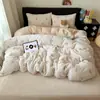 Nuevo juego de sábanas de invierno gruesas para niños, diseño de dibujos animados, terciopelo de leche, juego de cuatro piezas con faldón de cama, fabricante mayorista de dropshipping