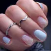 Uñas Portátiles Transfronterizas Cuadradas Europeas Cortas Brote Blanco Esmalte de Uñas Simple de Alta Gama Brillo Plateado Uñas Postizas Venta al Por Mayor