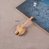 Suministro talla en madera de durazno espada pequeña hacha pistola tenedor grifo accesorios para espada hacha artesanías de madera