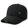 Gorra de béisbol de cuero liso de color sólido transfronteriza sombrero para exteriores para hombres de mediana edad y ancianos con terciopelo grueso resistente al viento cálido sombrero de pico