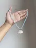 Nuevo Collar Colgante de Cuentas de Madera Estilo Chino con Resina, Cadena Minimalista Elegante de Nicho para la Clavícula, Joyería Versátil de Lujo Ligero de Alta Gama para Mujeres