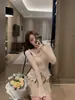 200.000 piezas vendidas: Suéter de punto irregular para mujer, diseño elegante, top de capa base, estilo puro y seductor