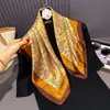 Lenço de Seda com Proteção Solar Elegante de Brocado para a Temporada de Primavera Feminino, Lenço Quadrado para Cabeça Estampa Digital Floral Qipao de Seda Sintética