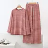 Nuevo top de cuadros holgado y cálido para otoño e invierno 2026, camiseta de manga larga básica de invierno engrosada para mujer, camiseta de cuello redondo
