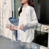 Camiseta Branca de Veludo com Gola Alta Manga Longa Feminina Camisa Base Interna Tamanho Grande Casual Solta Simples de Comprimento Médio