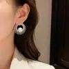 Pendientes de Metal con Perlas y Girasol Exagerados Personalizados Transfronterizos de Amazon Pendientes de Moda con Diseño Simple Retro para Mujer