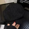 Boina Retrô Artística Listrada Estilo Japonês para Mulheres Verão Estilo Fino Emagrecimento Facial Chapéu de Pintor Versátil Proteção Solar Boina