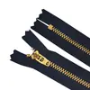 Ykk Genuino No. Cremallera Tipo Y Dorada de 3 Piezas con Extremos Cerrados Adecuada para la Bragueta de Jeans. El Precio al por Mayor es Favorable, las Especificaciones se Pueden Consultar