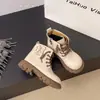 Botas Princesa Borboleta Infantil 2026 Primavera e Outono Nova Moda Solado Macio Botas Martin para Meninas Botas Curtas Estilosas para Meninas
