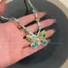 Collar de doble capa con cuentas de mariposa súper hada para mujer 2025 nuevo estilo único de alta gama cadena para clavícula accesorios de nicho geniales