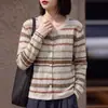 Cardigan de Tricô Vintage Fino com Gola Redonda e Mangas Longas Jacquard Vazado Casaco para Mulheres Outono/Inverno 2026