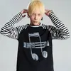 Marca da moda 25AW* Listras de notas musicais escuras e claras tendência, manga raglan, corte justo, toque de alta qualidade, camisa de manga comprida para base, para homens e mulheres