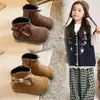 Botas Retro de Ante Birkenstock para Niños 2026 Otoño Nuevas Llegadas Botas de Piel con Lazo para Niñas Botas Cortas de Suela Blanda de Moda Tendencia