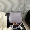 Bolso de Hombro y Axila para Mujer de Color Sólido, Simple y Ligero, Moda Estilo Coreano, Nuevo para Primavera y Verano 2025, Bolso Cruzado Casual de Alta Gama