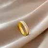 Anel estrelado por atacado fêmea de titânio anel de aço anel de diamante completo anel de zircão anel de zircão vento frio luz anel de luxo