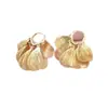 Aretes Colgantes Corazón con Pétalos Huecos, Aretes Personalizados de Estilo Moderno y Genial, Aretes de Lujo Ligero y Gama Alta al por Mayor
