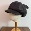Gorra tipo boina de piel sintética con visera suave, diseño lindo de orejas de gato y estrella estilo japonés, talla grande que hace que la cara se vea más pequeña, sombrero octagonal para que las niñas se tomen fotos