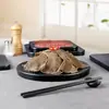 Prato de melamina estilo japonês bife prato ocidental bandeja redonda preta prato plano prato de churrasco prato criativo prato comercial