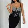 Corsé Strapless Sexy de Estilo Europeo y Americano con Adornos de Perlas y Pedrería para Usar como Prenda Exterior, con una Hermosa Espalda y Diseño Off-Shoulder, Adecuado para Fiestas y Eventos